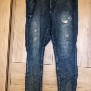 Parasuco Distressed Blue Jeans